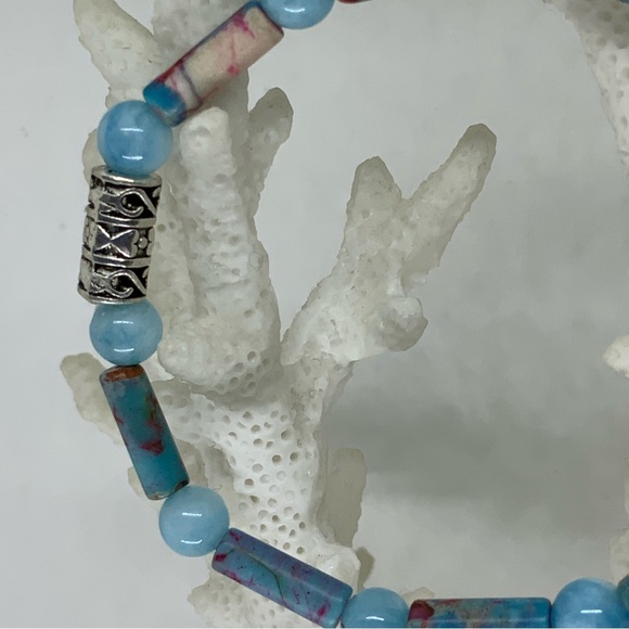 Hand Crafted Stretch Bracelet - Sea Sediment and Jade Beads - Picture 4 of 10